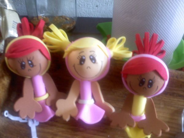 Ponteiras de lápis meninas